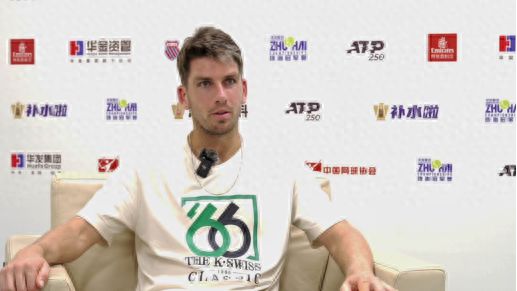 球迷热情的 球迷热情的